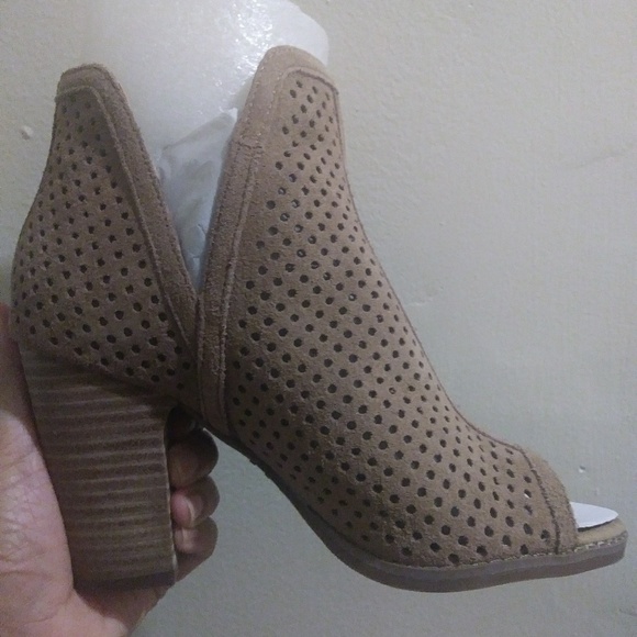 Get the look...Lucky Brand Booties - Picture 4 of 5